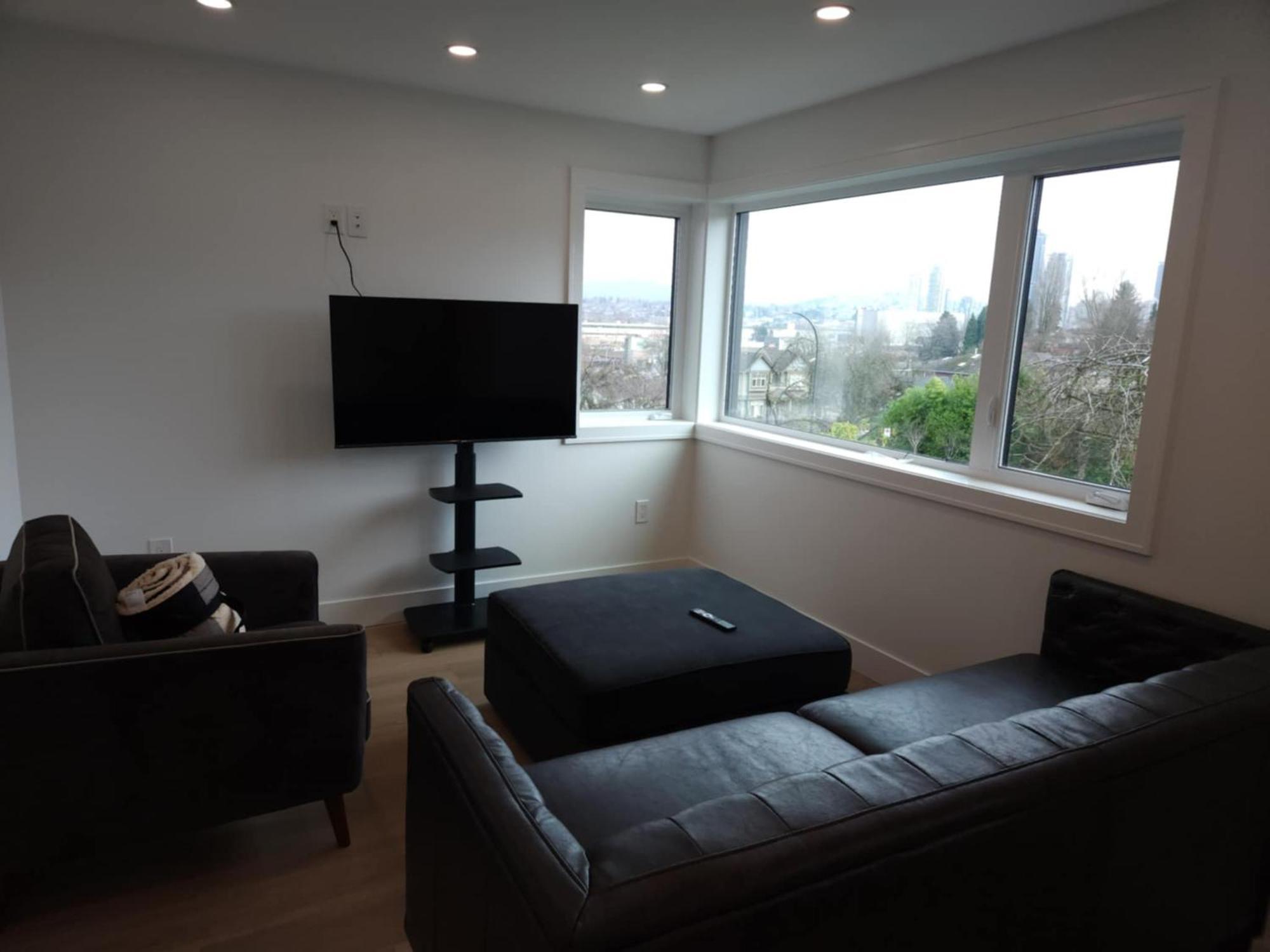 Signature Luxe Top-Floor Townhouse 2Br, 3Ba With Stunning Views 밴쿠버 외부 사진
