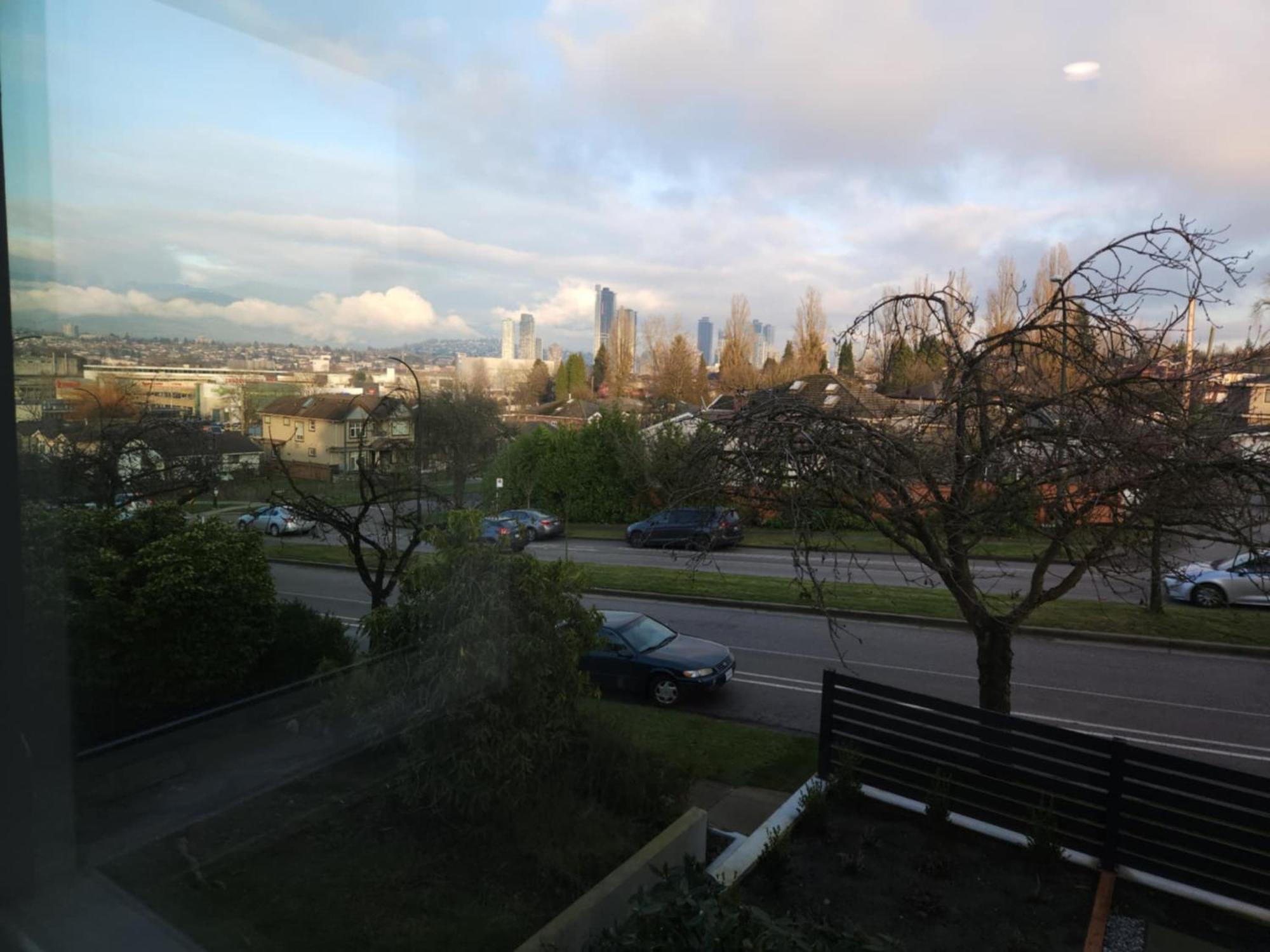 Signature Luxe Top-Floor Townhouse 2Br, 3Ba With Stunning Views 밴쿠버 외부 사진